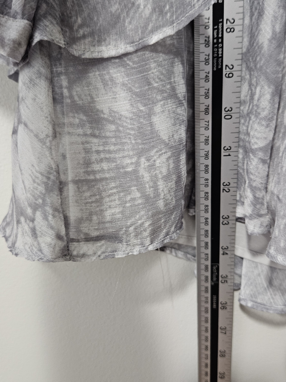 Gray Patterned Long-Sleeve Ruffle Dress - Picture 5 of 14
